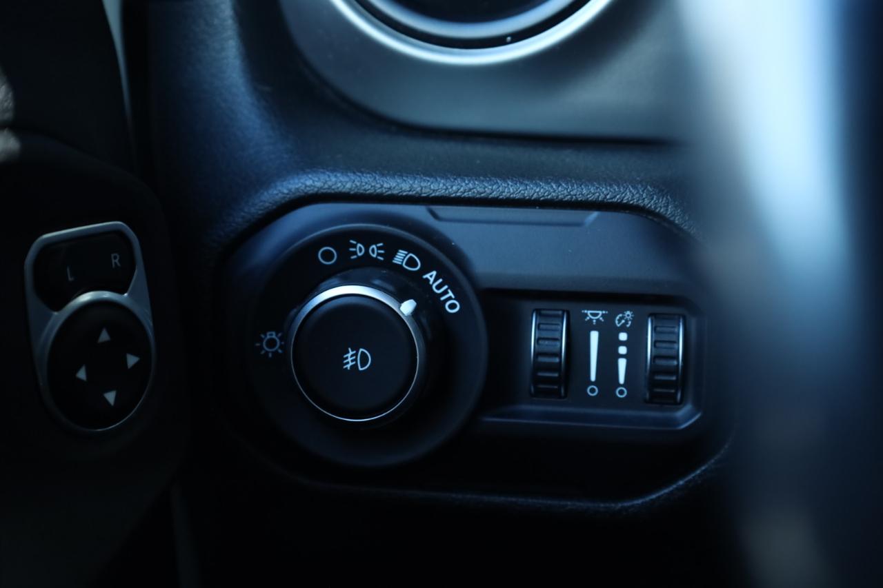 Jeep Wrangler Unlimited Sport 2018