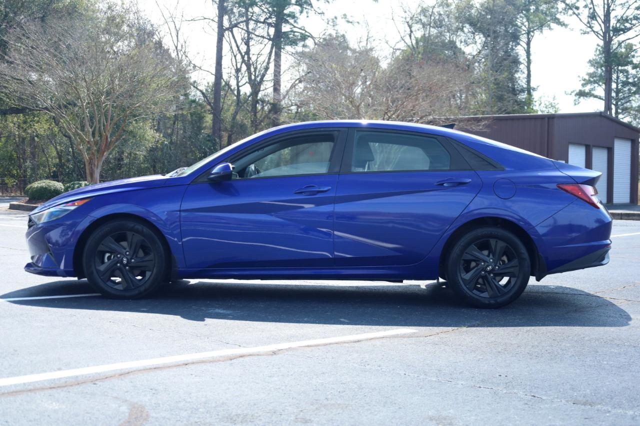 Hyundai Elantra SEL 2023