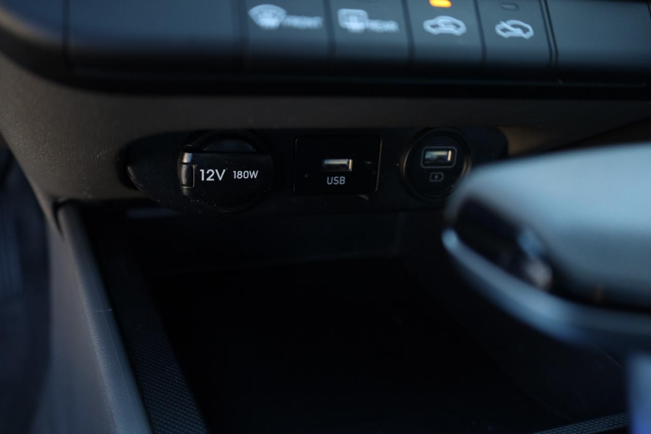 Hyundai Elantra SEL 2023