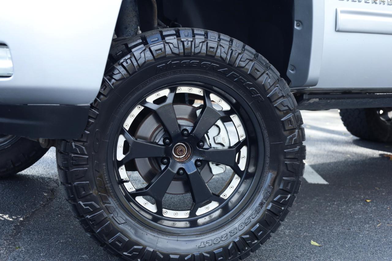 Chevrolet Silverado 1500 LT Crew Cab 4WD 2013