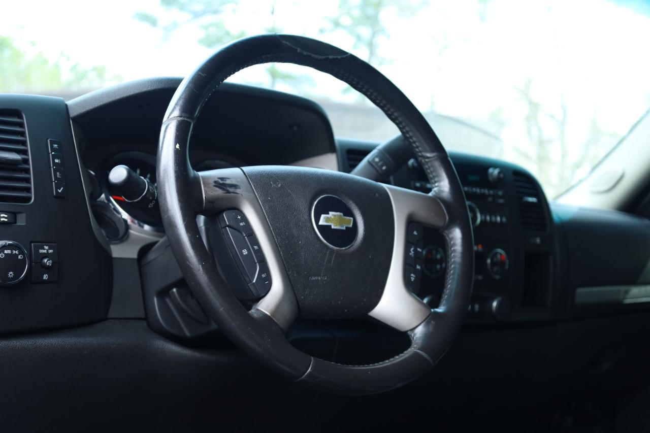 Chevrolet Silverado 1500 LT Crew Cab 4WD 2013