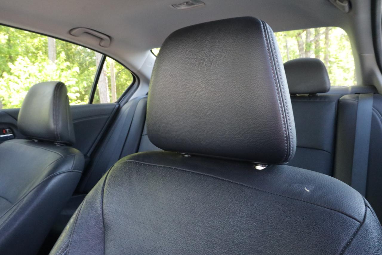 Honda Accord EX-L Sedan V6 CVT w/ Honda Sensing 6-Spd AT 2016