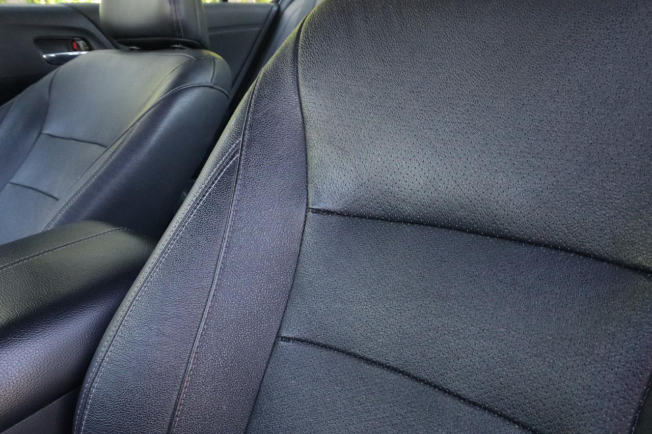 Honda Accord EX-L Sedan V6 CVT w/ Honda Sensing 6-Spd AT 2016