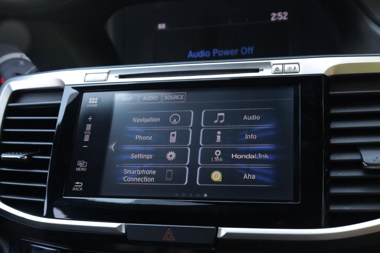 Honda Accord EX-L Sedan V6 CVT w/ Honda Sensing 6-Spd AT 2016