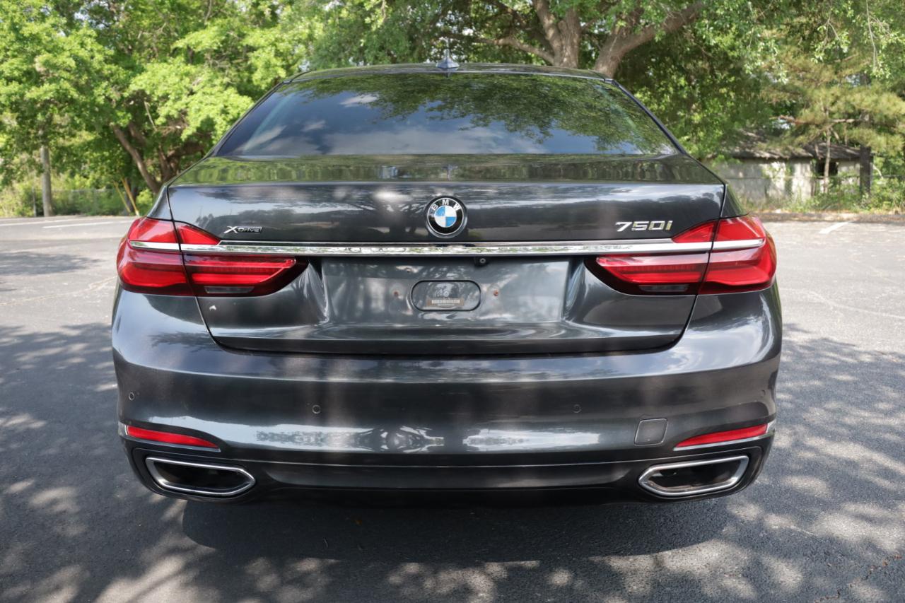 BMW 7-Series Alpina B7 xDrive 2017