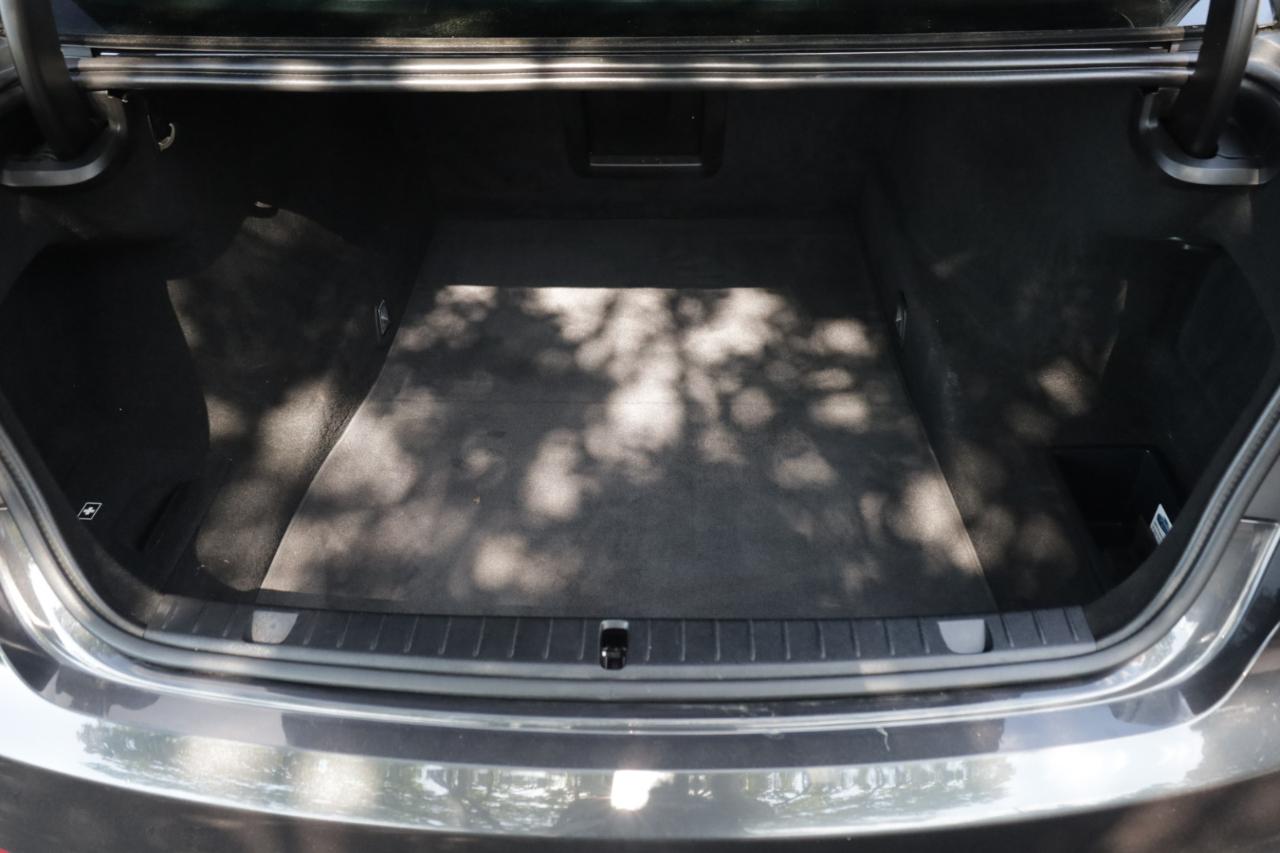 BMW 7-Series Alpina B7 xDrive 2017