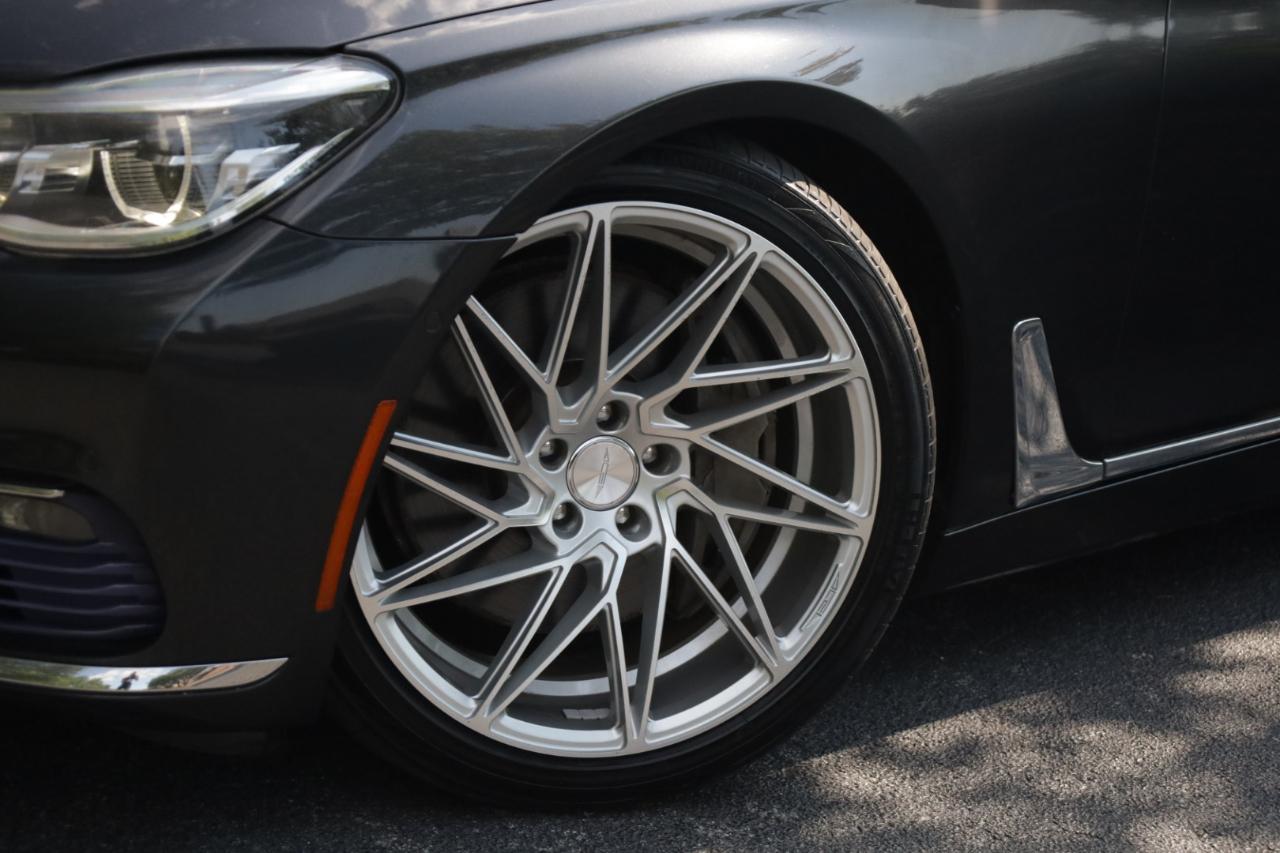 BMW 7-Series Alpina B7 xDrive 2017