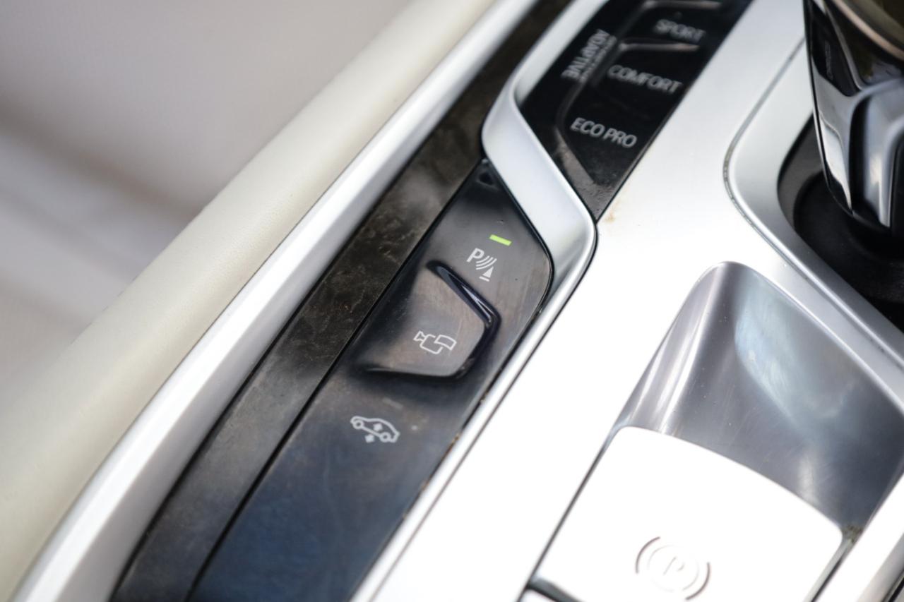 BMW 7-Series Alpina B7 xDrive 2017