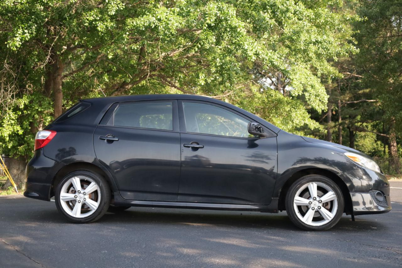 Toyota Matrix S 5-Speed AT 2009
