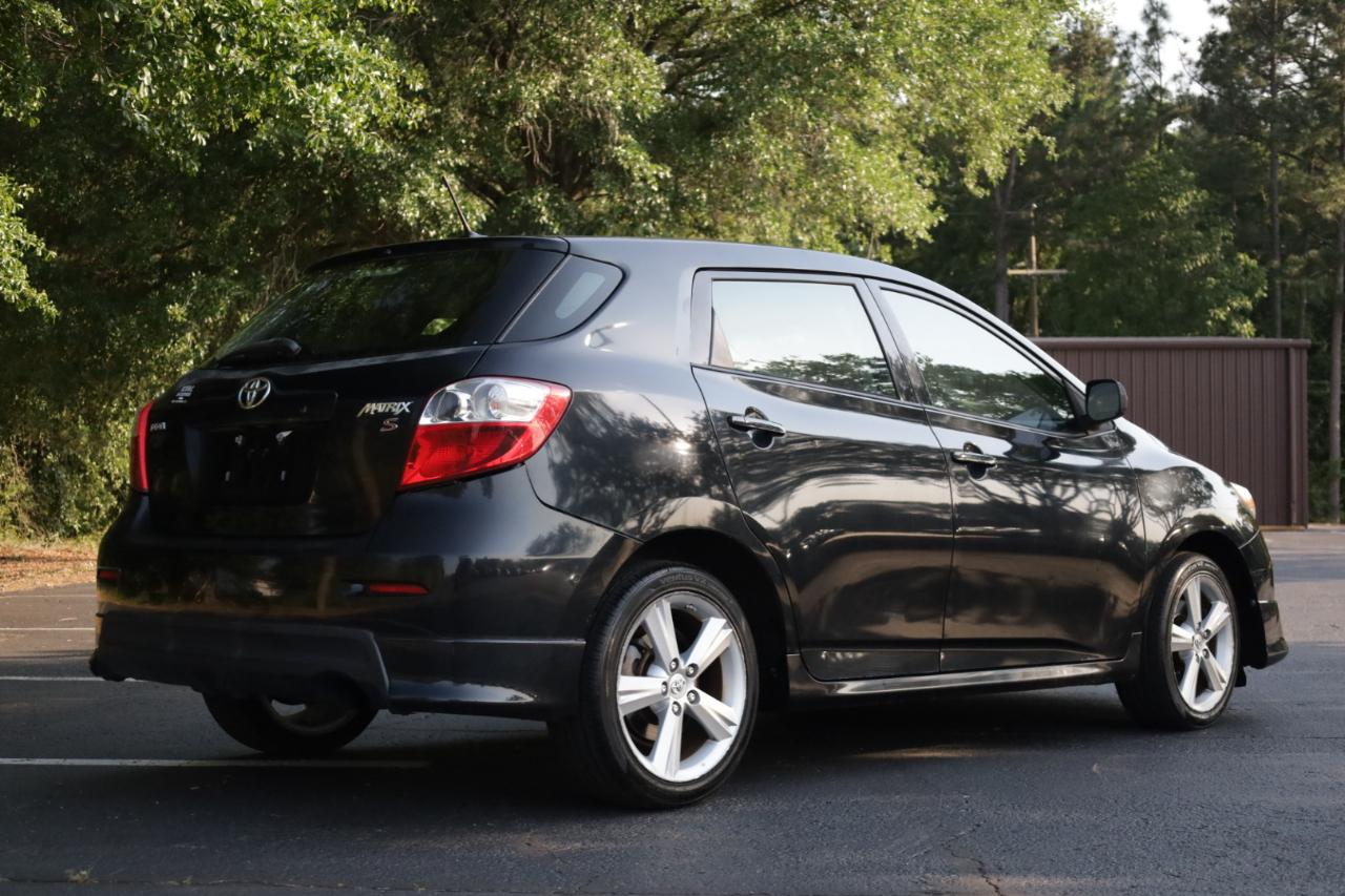 Toyota Matrix S 5-Speed AT 2009