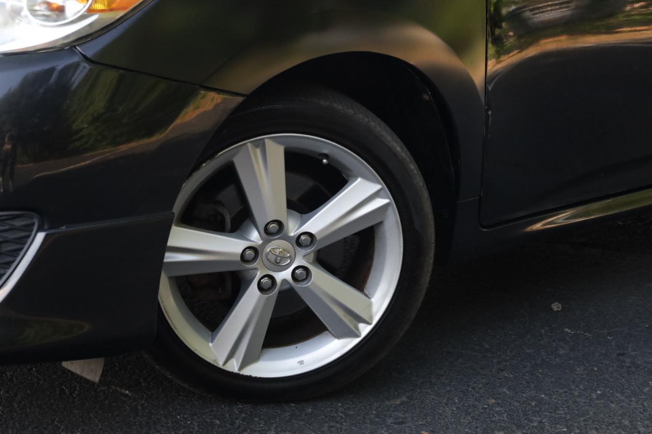 Toyota Matrix S 5-Speed AT 2009