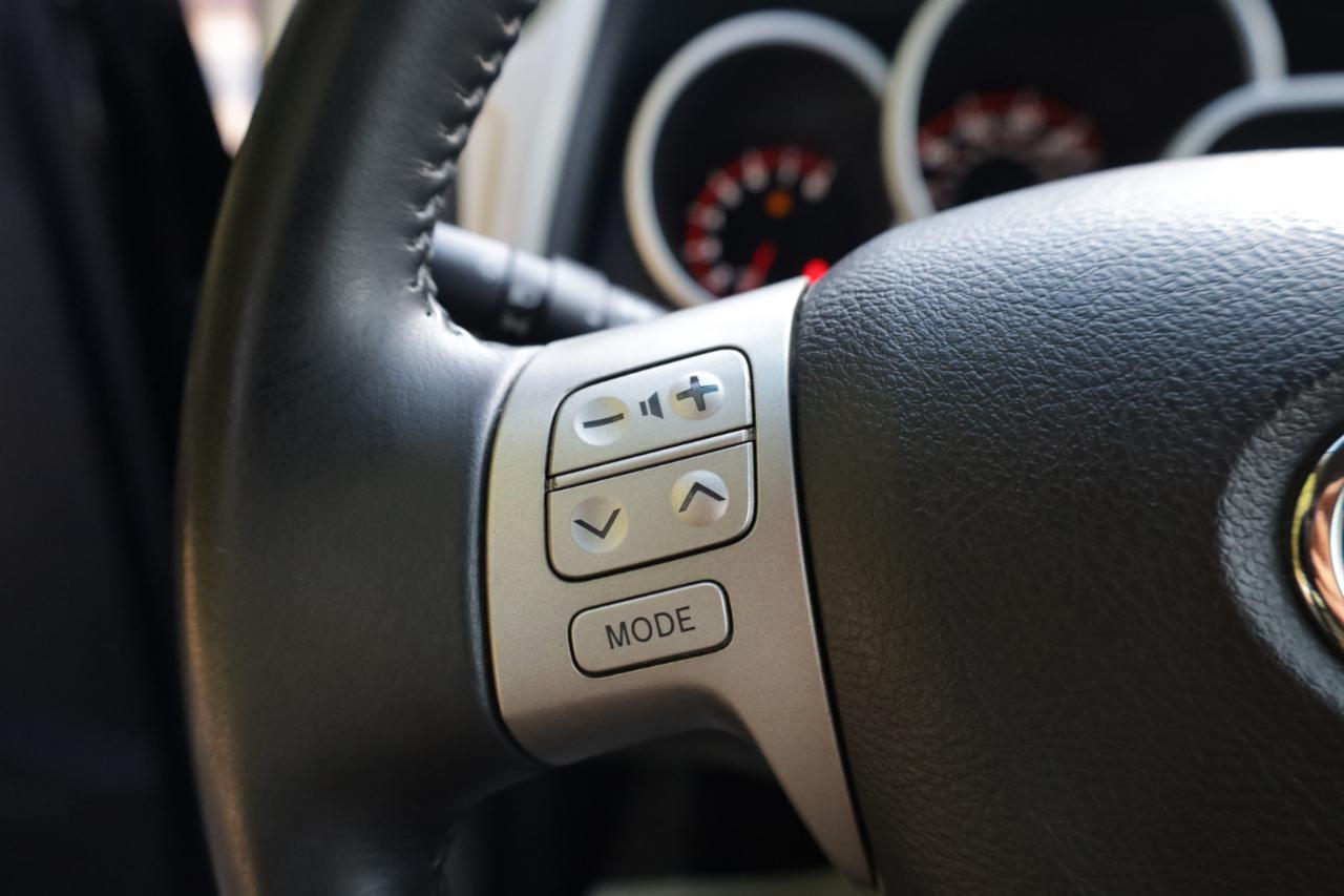 Toyota Matrix S 5-Speed AT 2009