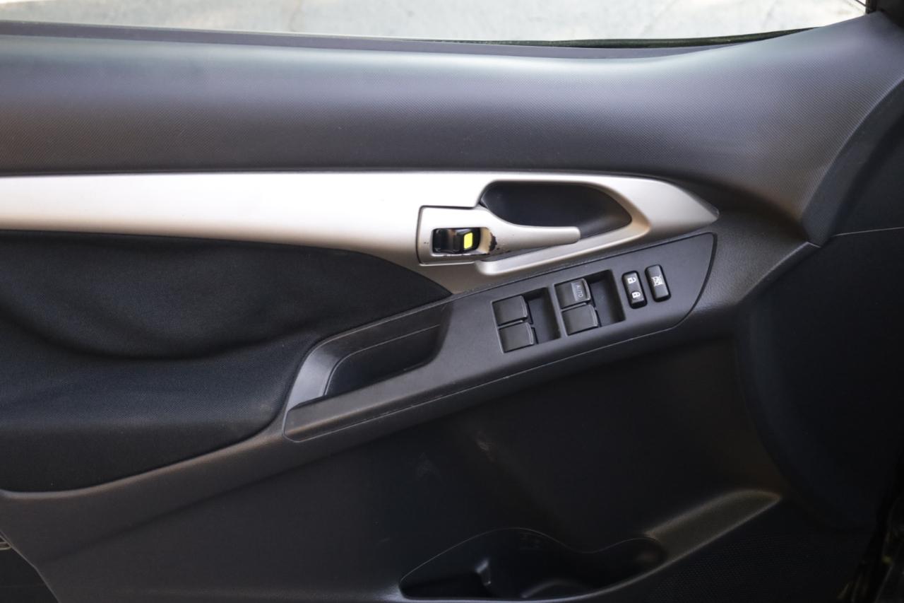 Toyota Matrix S 5-Speed AT 2009