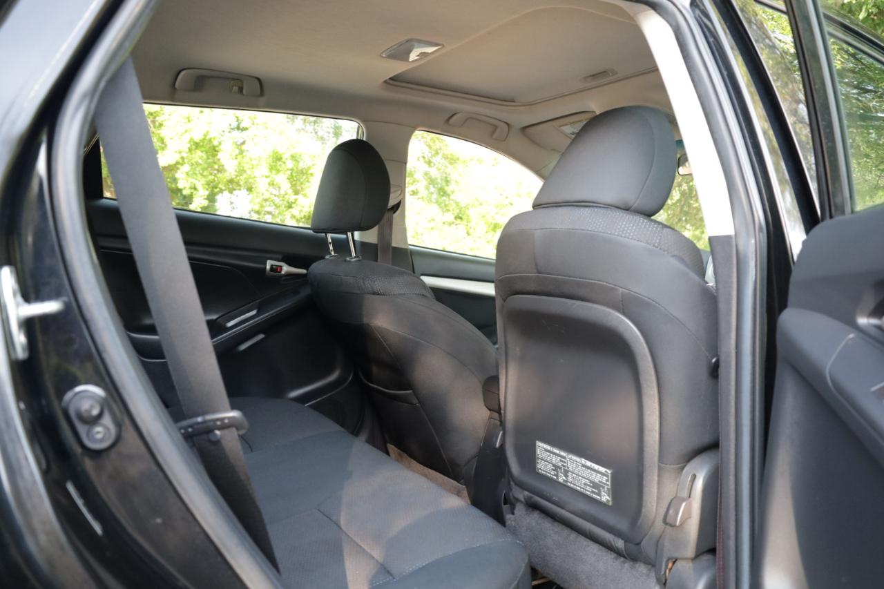 Toyota Matrix S 5-Speed AT 2009