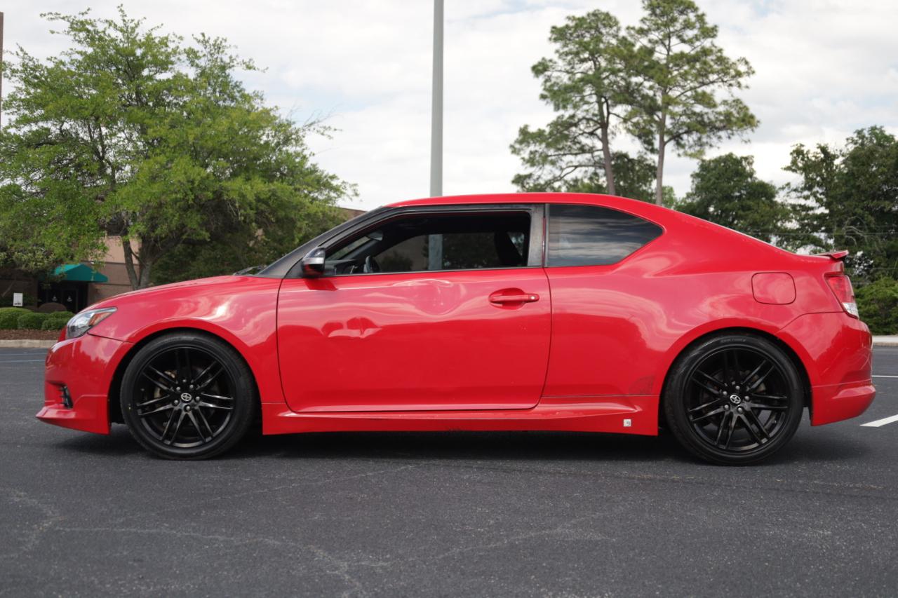 Scion tC Sports Coupe 6-Spd AT 2013