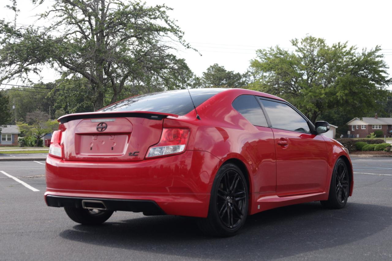 Scion tC Sports Coupe 6-Spd AT 2013