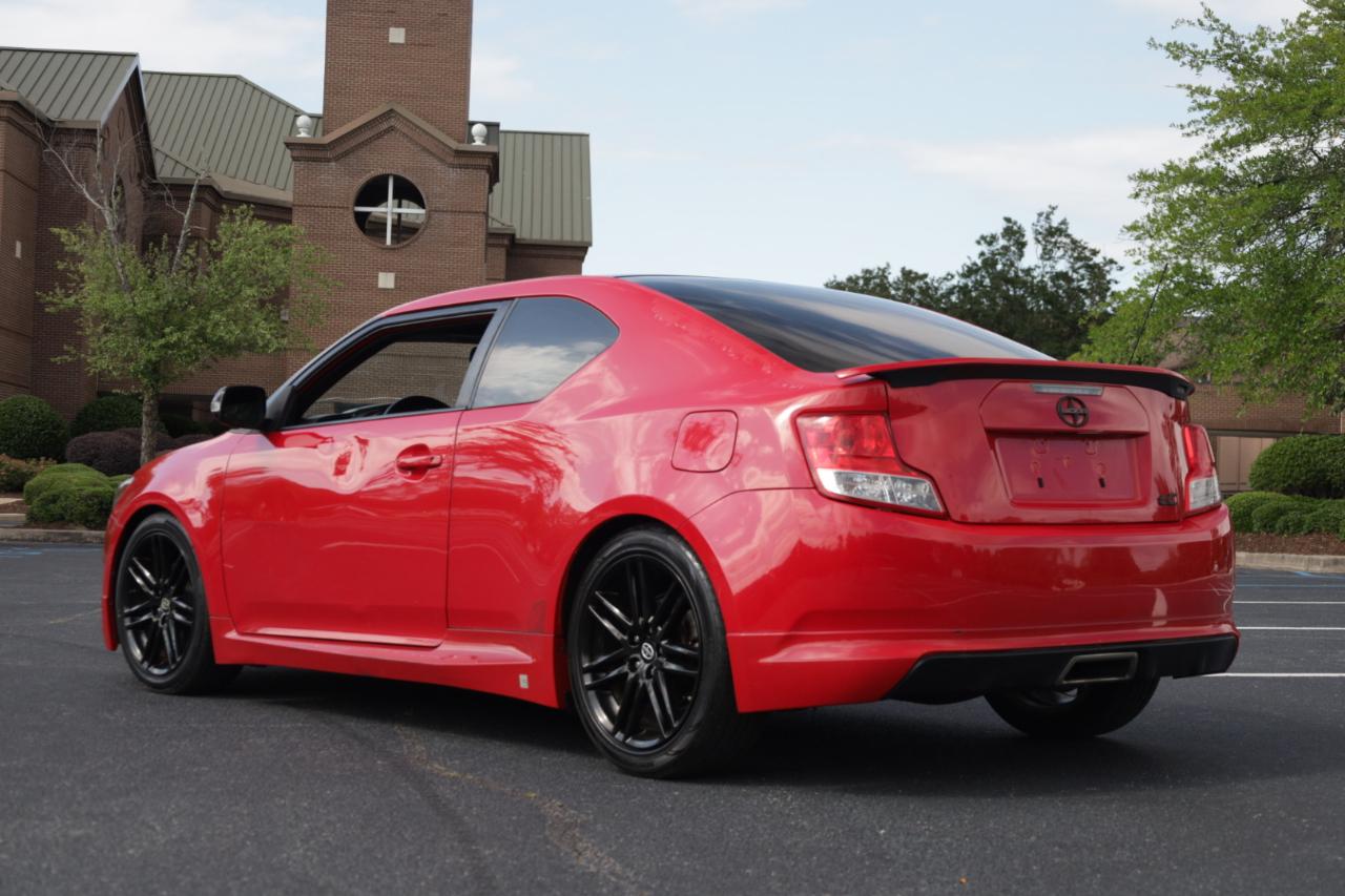 Scion tC Sports Coupe 6-Spd AT 2013