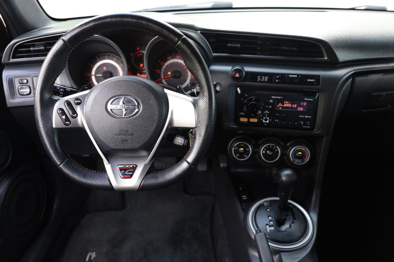 Scion tC Sports Coupe 6-Spd AT 2013