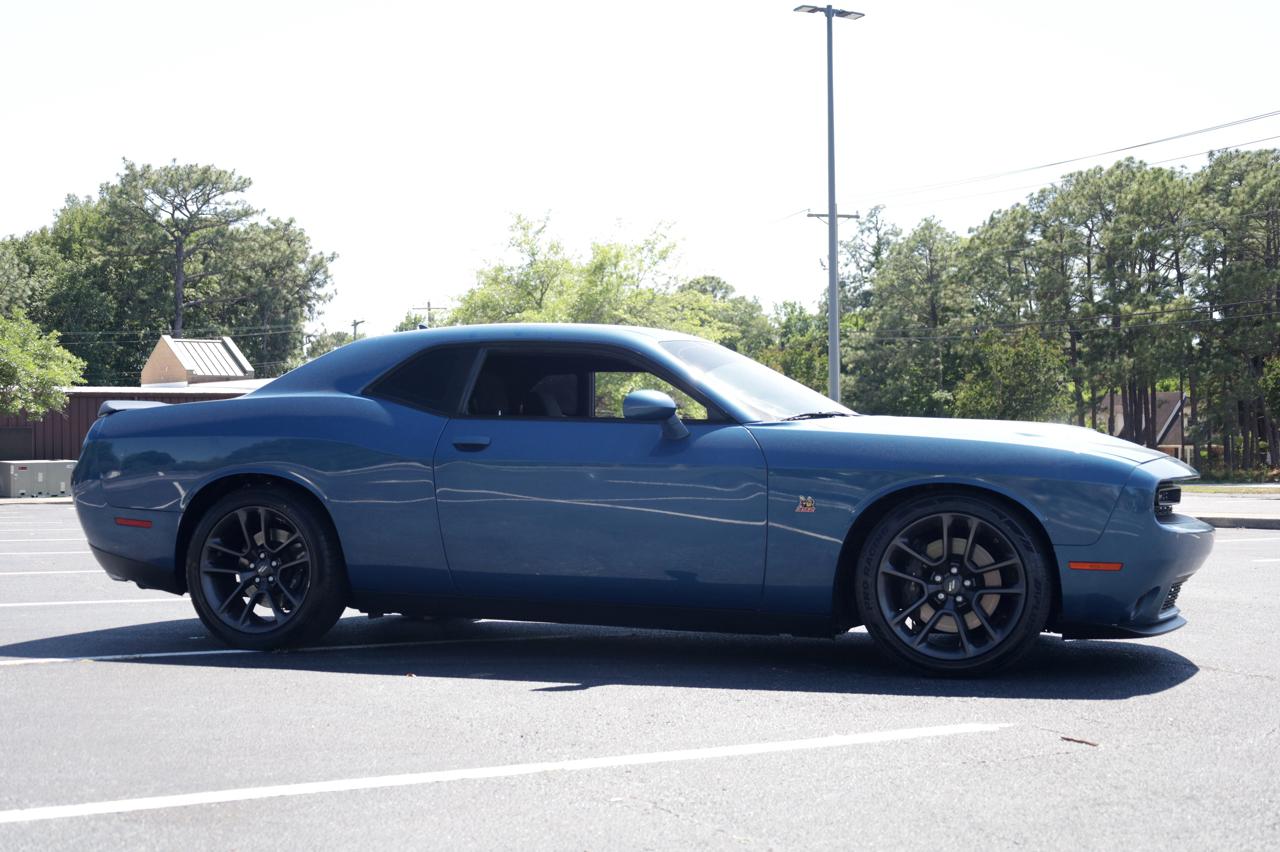 Dodge Challenger R/T SCAT Pack 2022