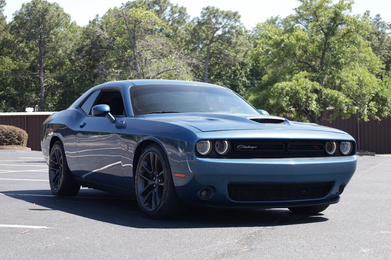 Dodge Challenger R/T SCAT Pack 2022