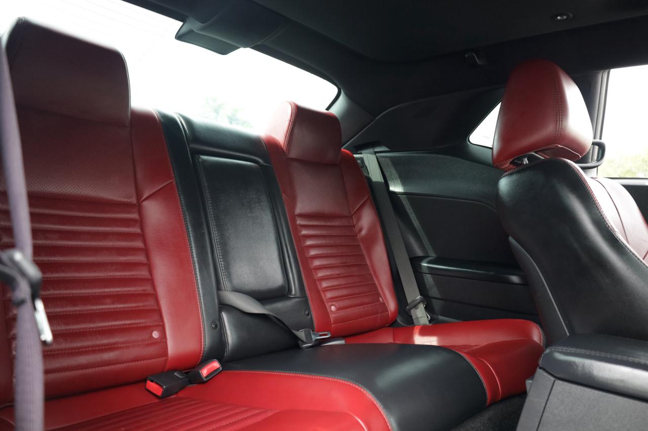 Dodge Challenger R/T 2013
