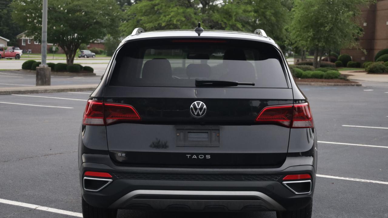Volkswagen Taos SE 2022