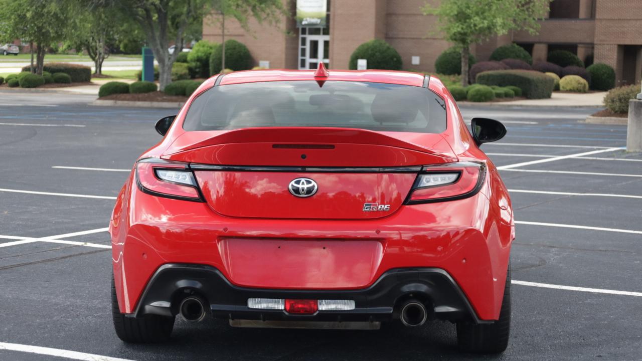 Toyota GR86 Premium 6A 2024
