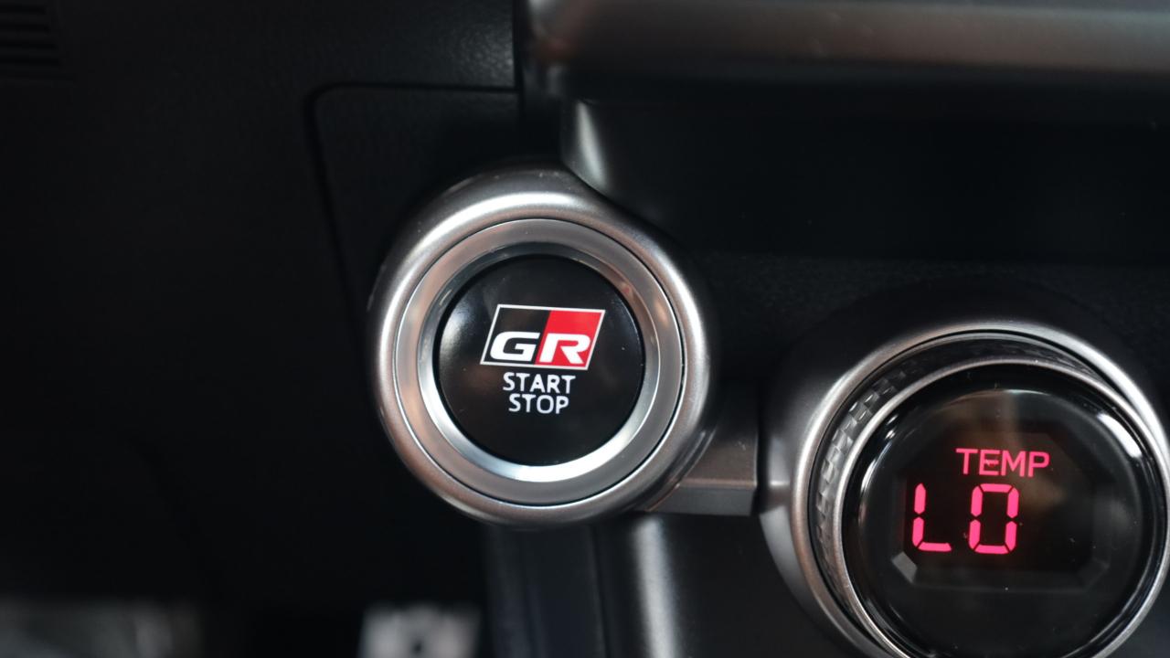 Toyota GR86 Premium 6A 2024