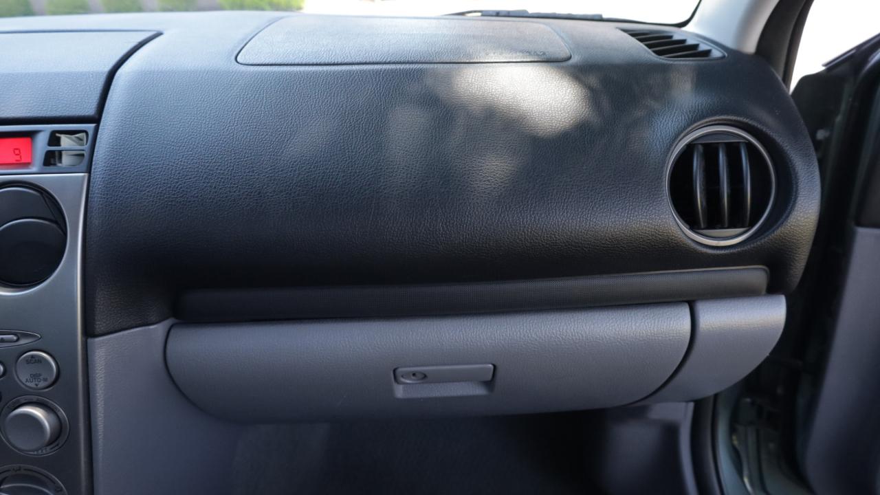 Mazda MAZDA6 i 2004