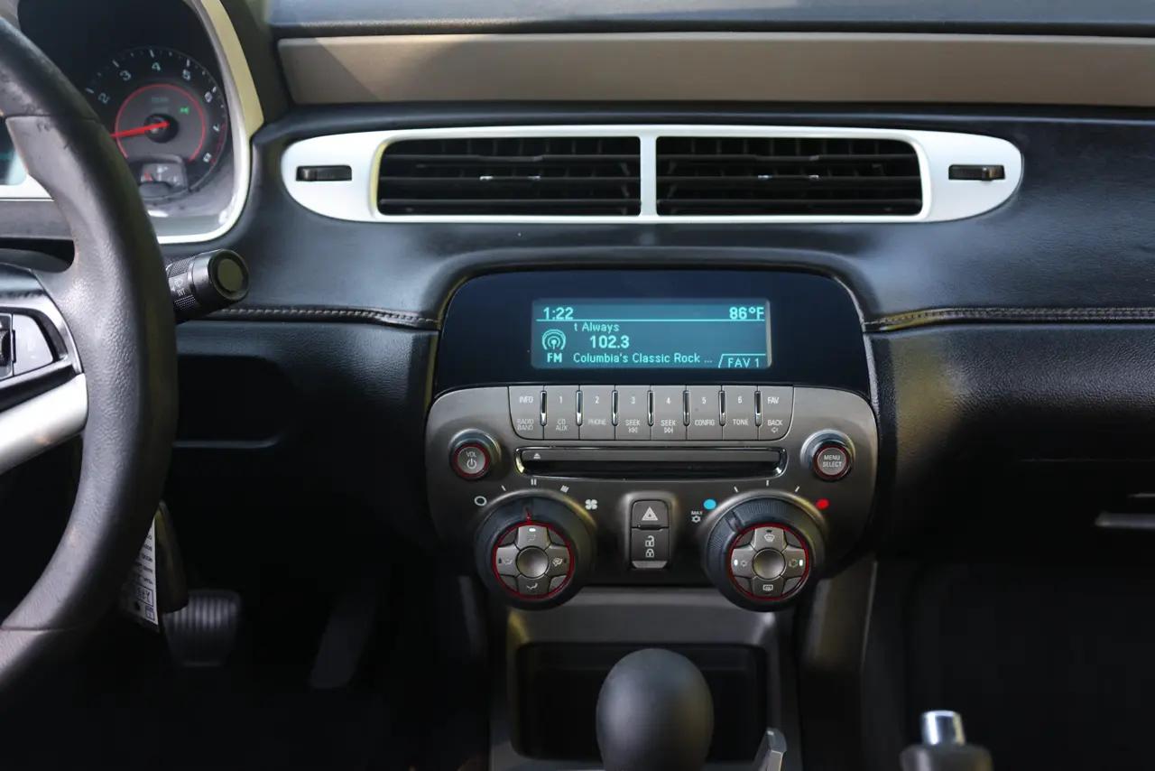 Chevrolet Camaro LS Coupe 2013