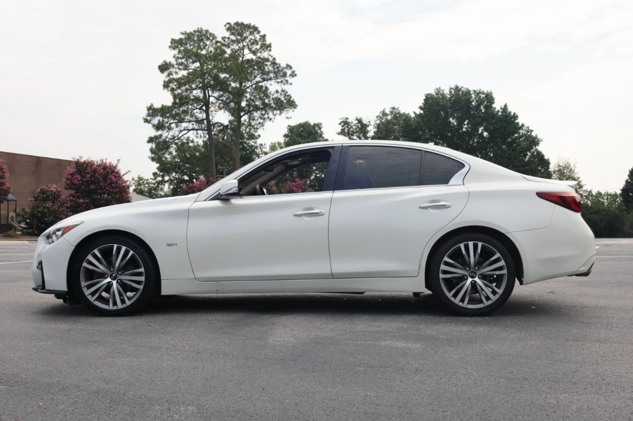 Infiniti Q50 3.0t LUXE AWD 2019