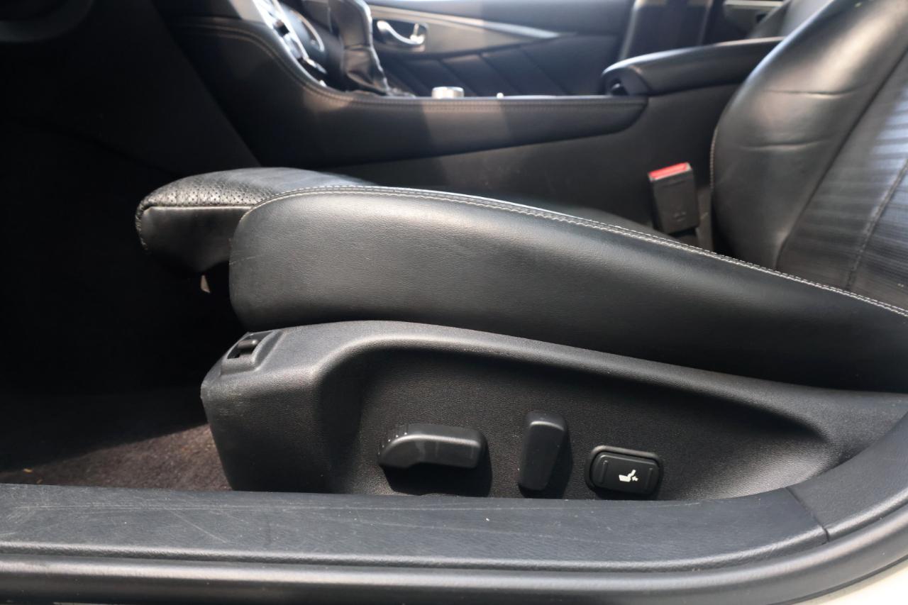 Infiniti Q50 3.0t LUXE AWD 2019