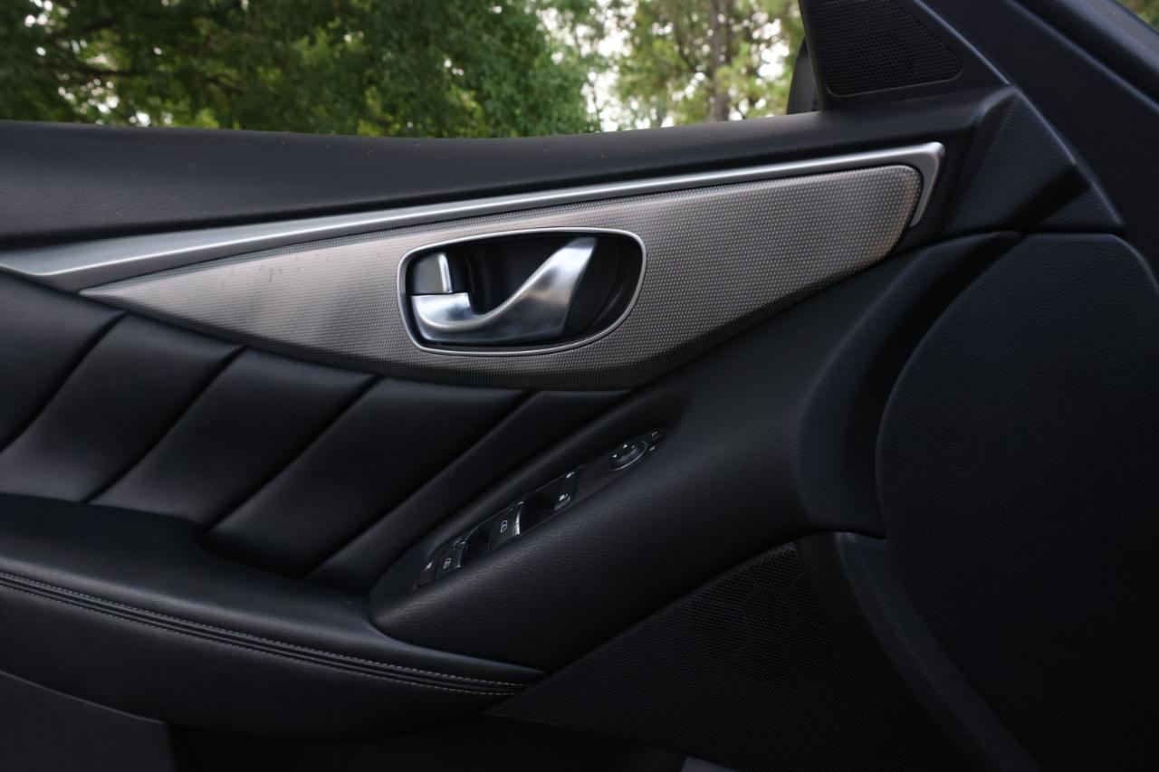 Infiniti Q50 3.0t LUXE AWD 2019