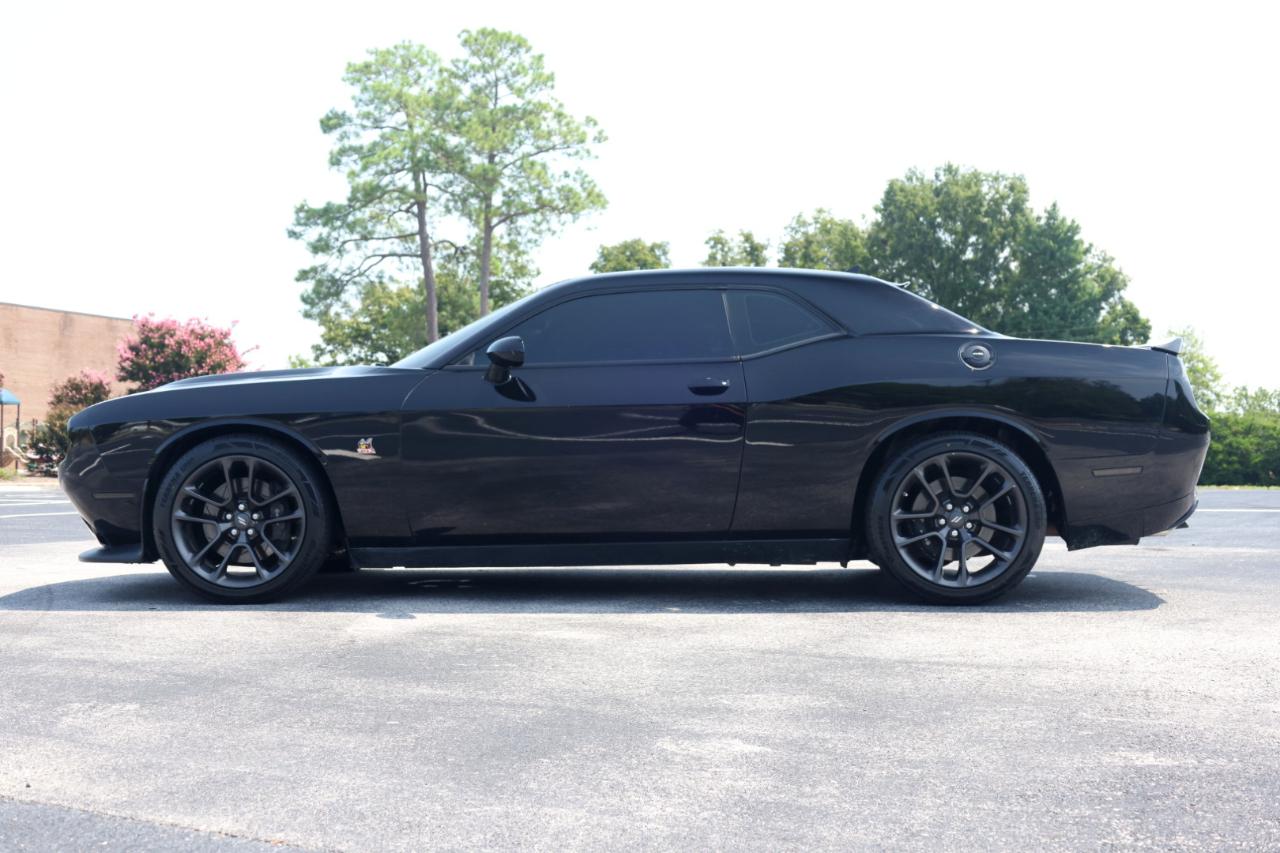 Dodge Challenger R/T SCAT Pack 2021