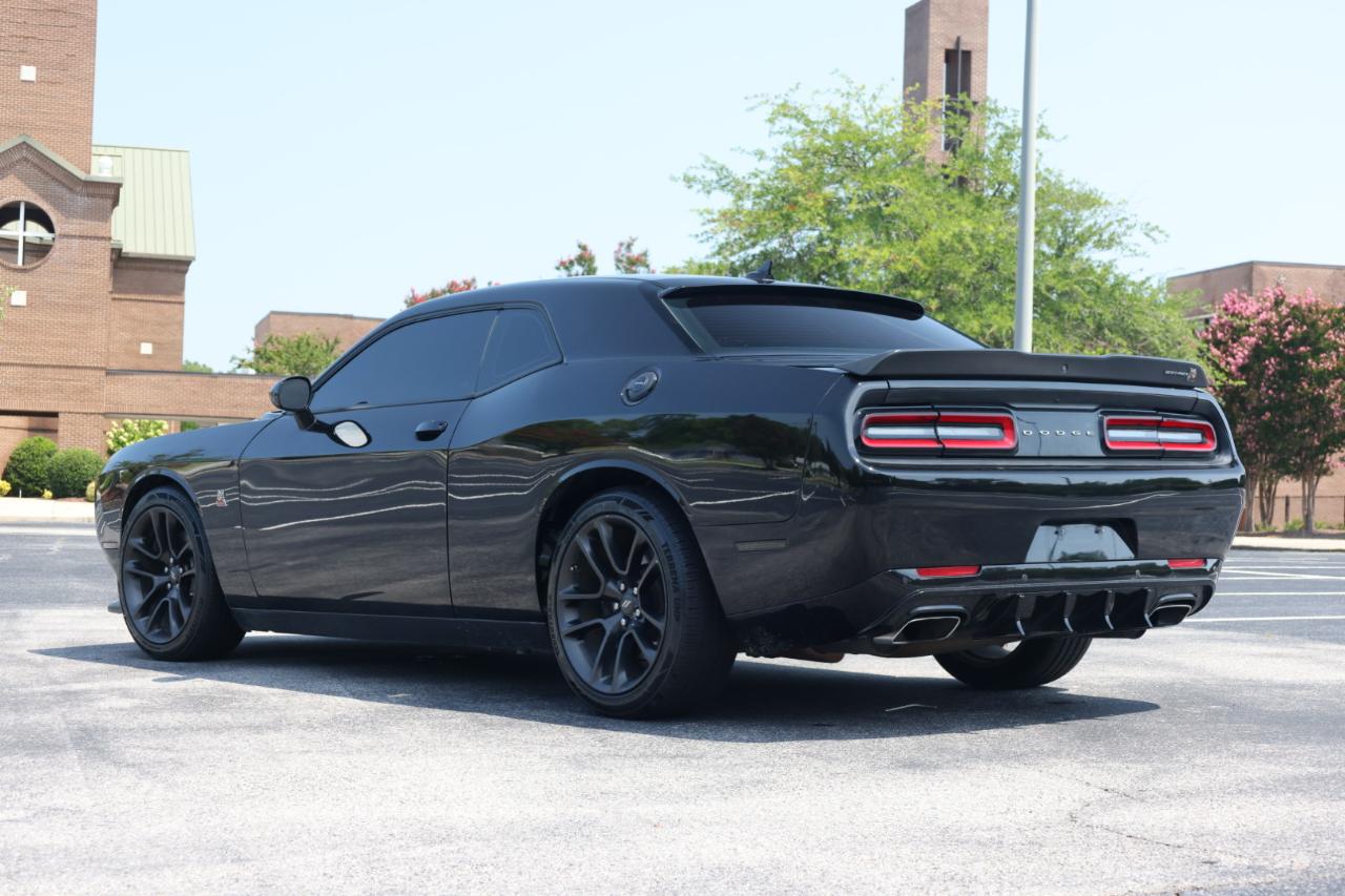 Dodge Challenger R/T SCAT Pack 2021
