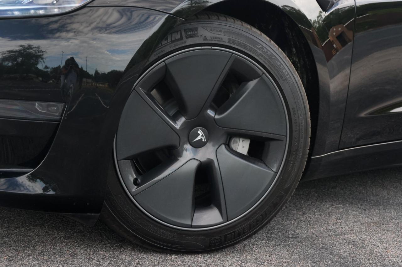 Tesla Model 3 Base 2023