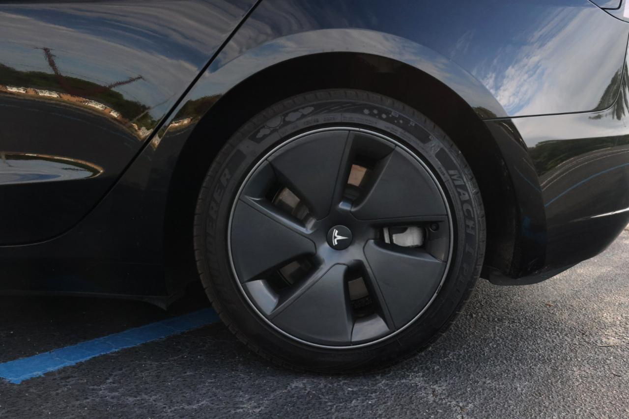Tesla Model 3 Base 2023
