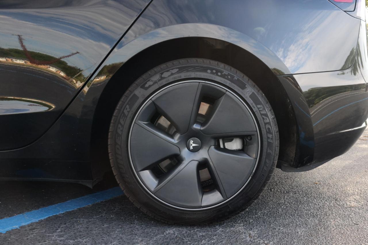 Tesla Model 3 Base 2023