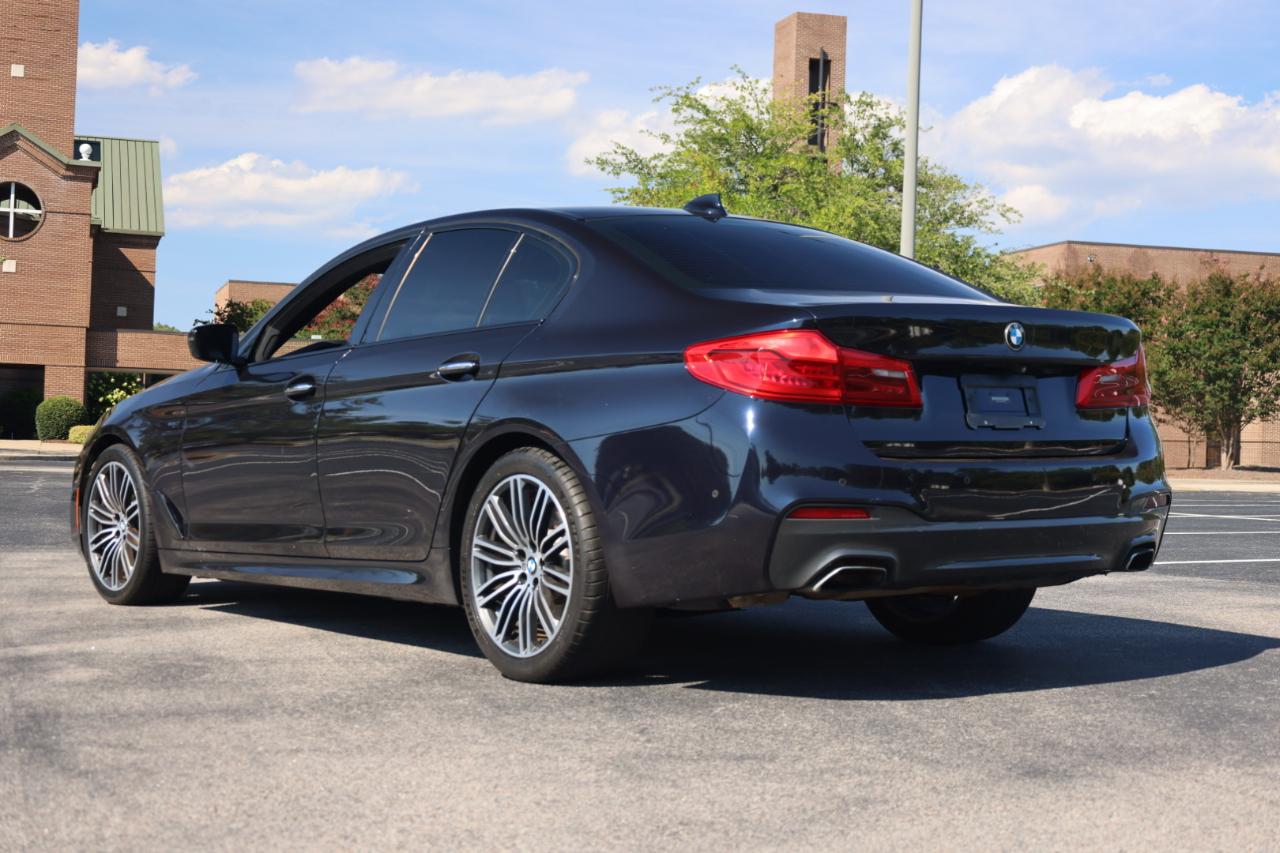 BMW 5-Series 530i 2018