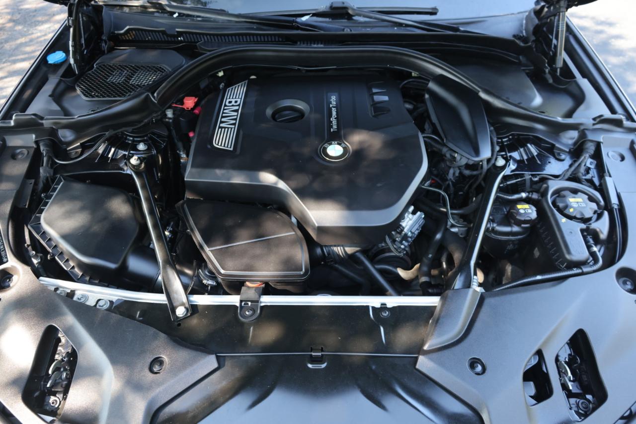 BMW 5-Series 530i 2018
