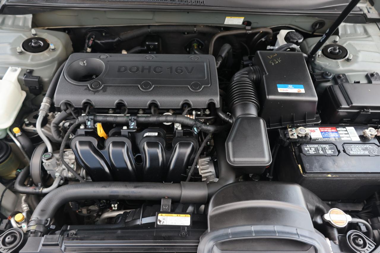 Hyundai Sonata GLS 2010