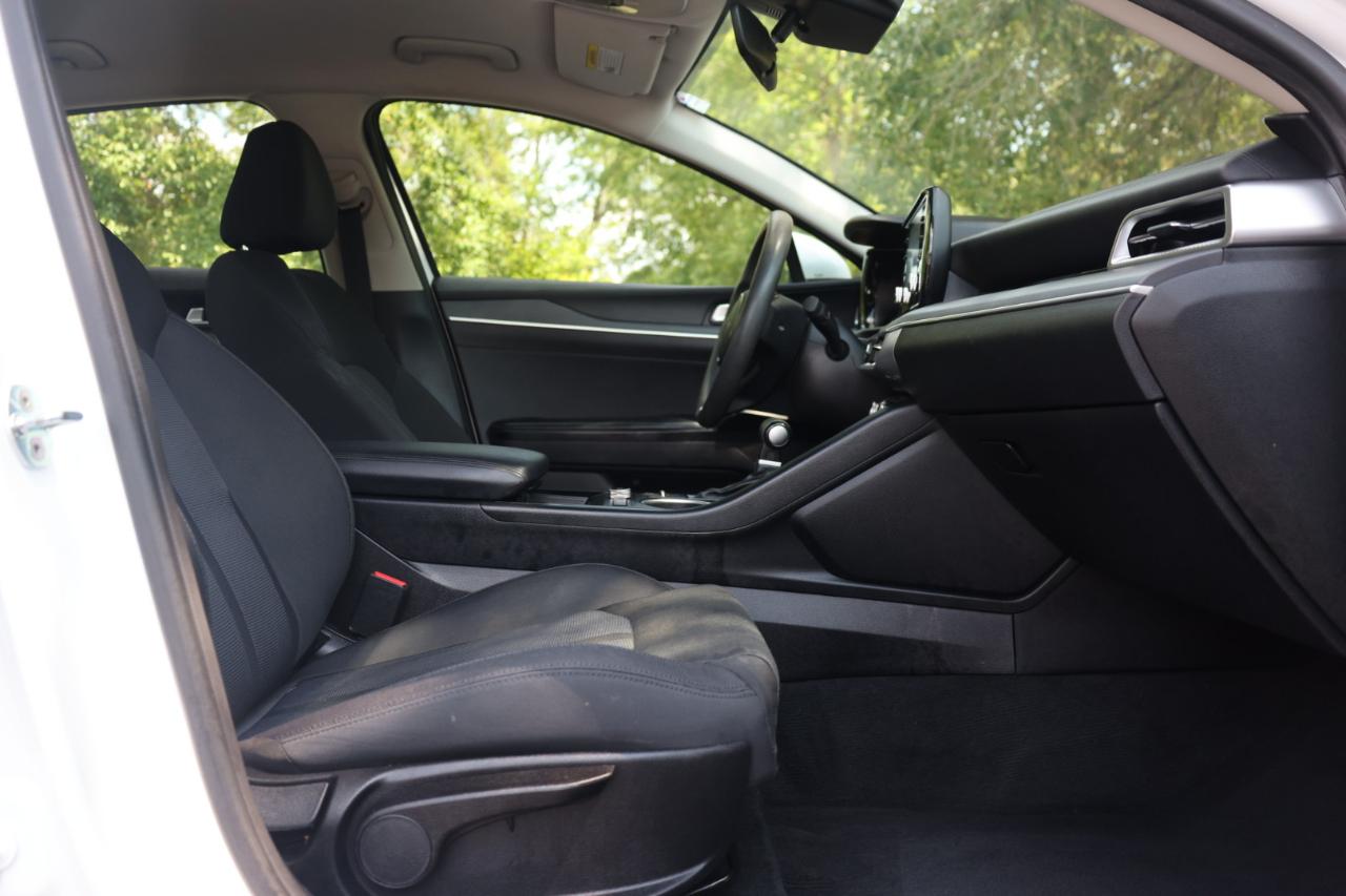 Kia K5 LXS 2022