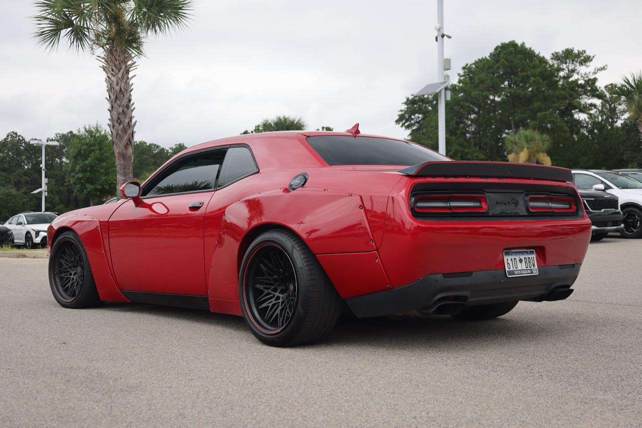 Dodge Challenger SRT Hellcat 2016