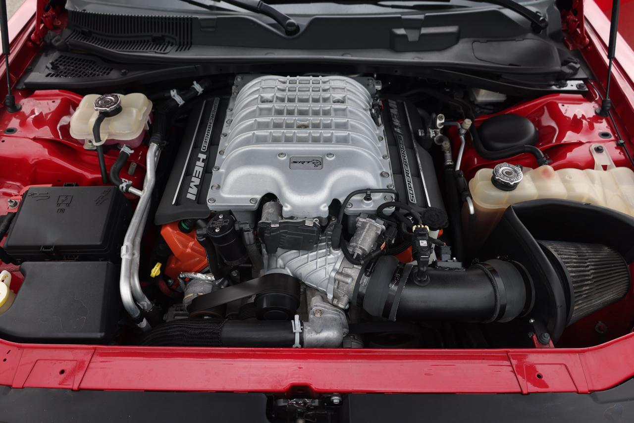 Dodge Challenger SRT Hellcat 2016