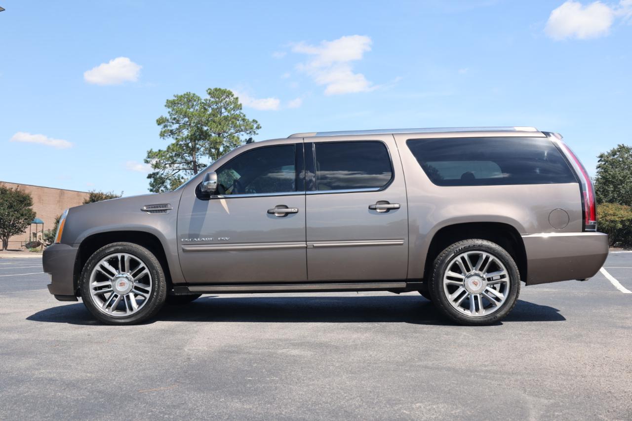 Cadillac Escalade ESV 4WD 4dr Premium 2012