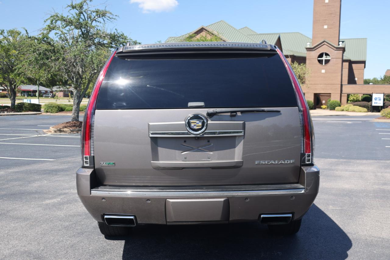 Cadillac Escalade ESV 4WD 4dr Premium 2012