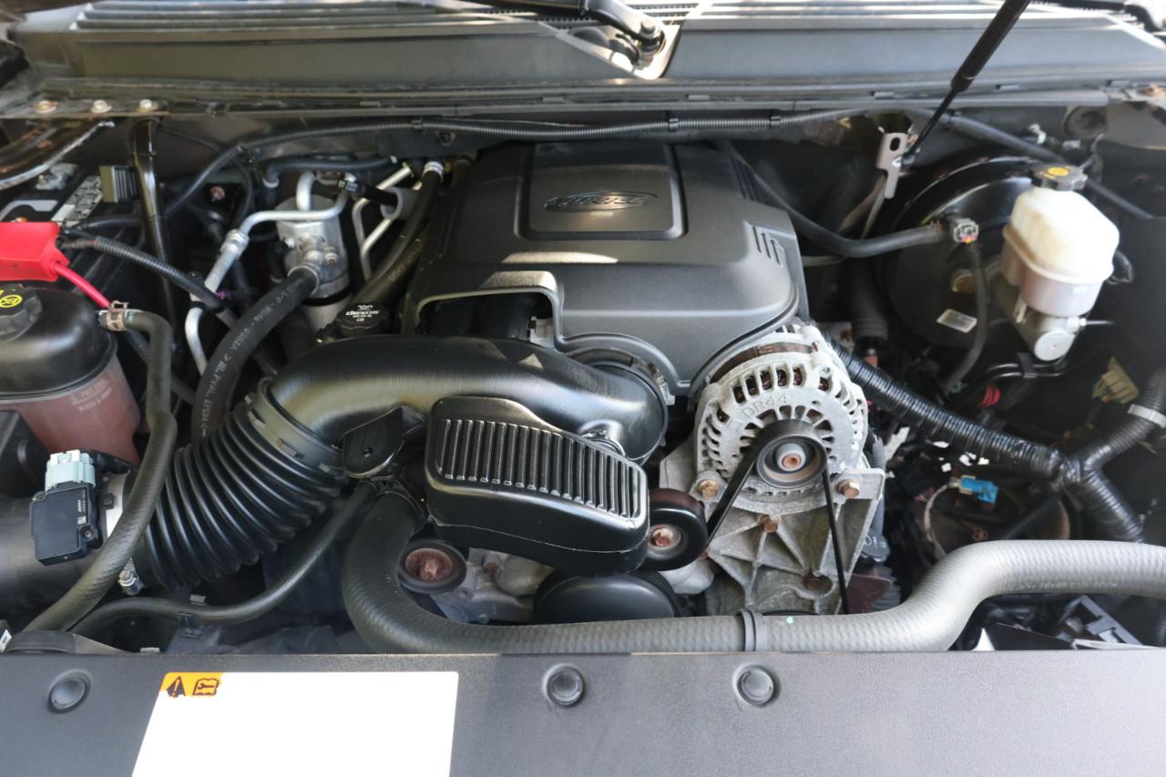 Cadillac Escalade ESV 4WD 4dr Premium 2012