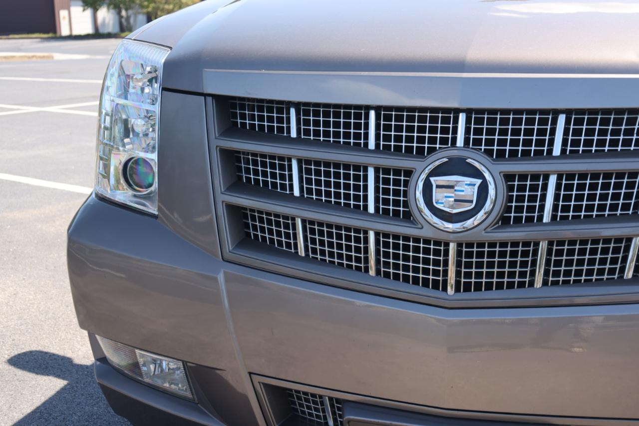 Cadillac Escalade ESV 4WD 4dr Premium 2012