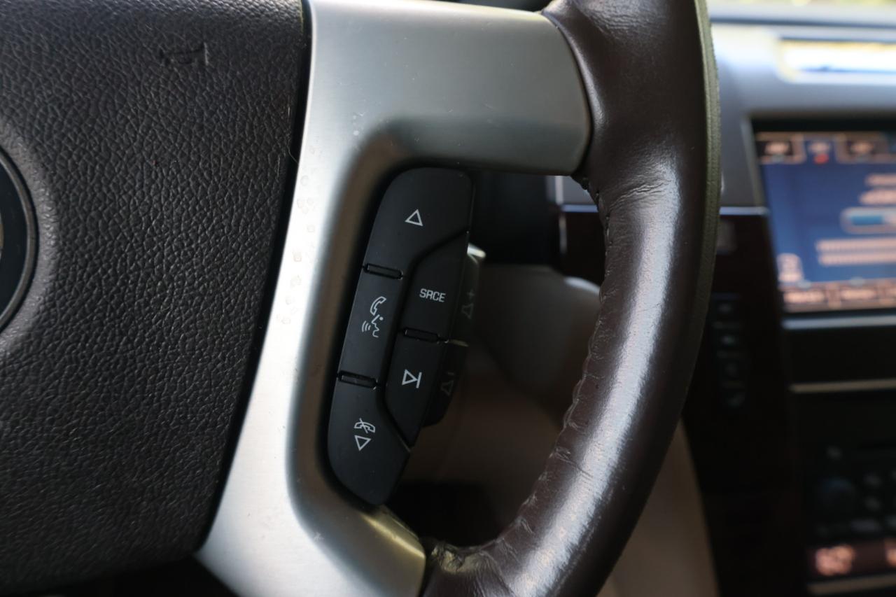 Cadillac Escalade ESV 4WD 4dr Premium 2012