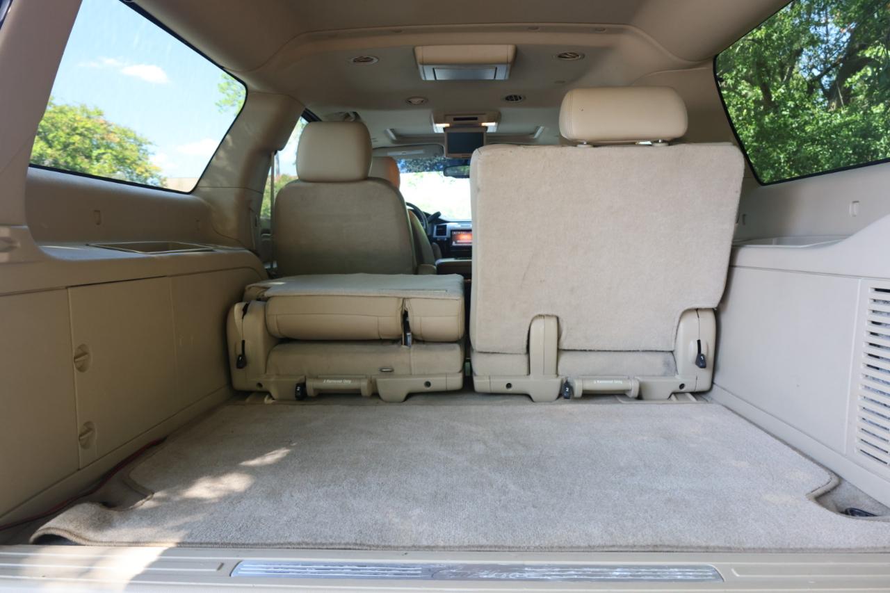Cadillac Escalade ESV 4WD 4dr Premium 2012